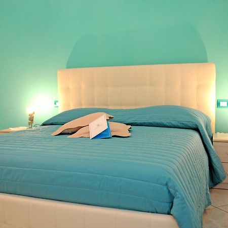 L'Isola Del Postino Rooms Прочида Екстер'єр фото