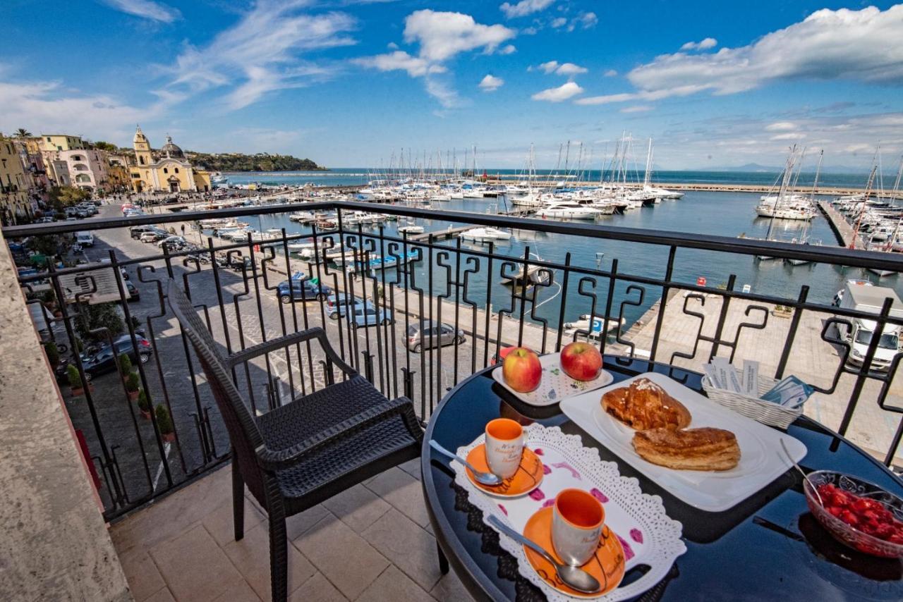 L'Isola Del Postino Rooms Прочида Екстер'єр фото